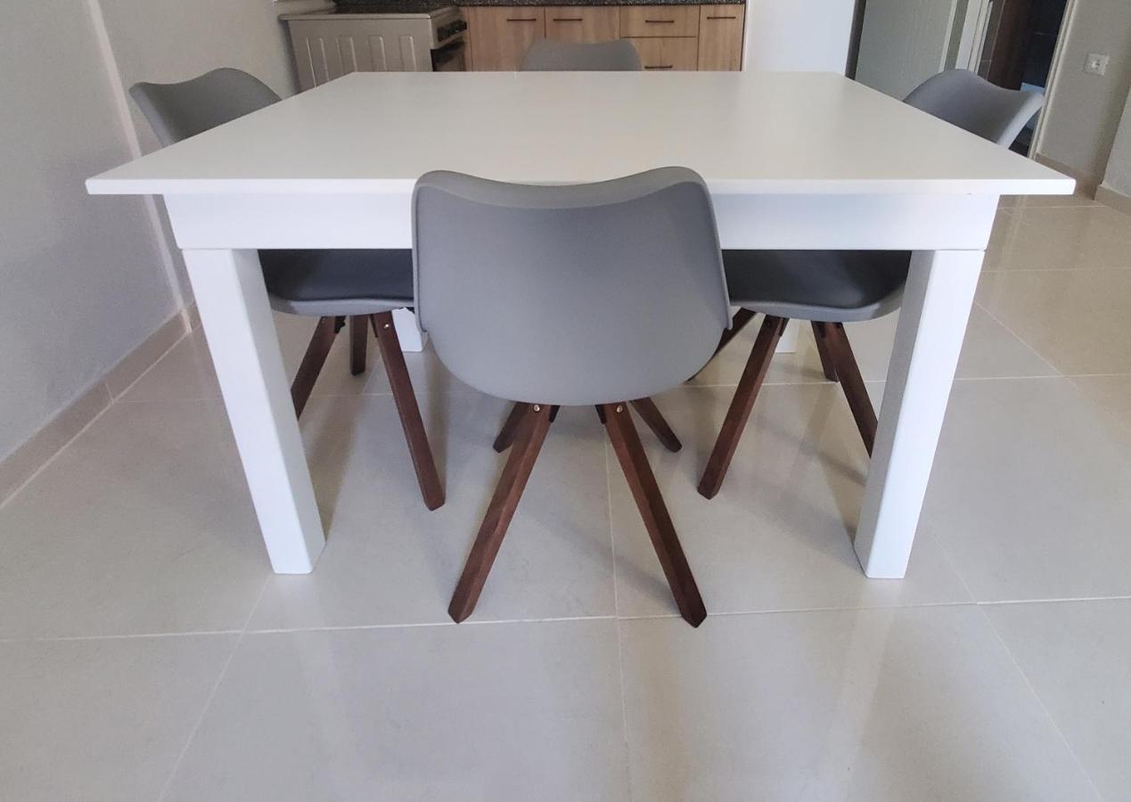 Twins Apartment Përmet Екстериор снимка