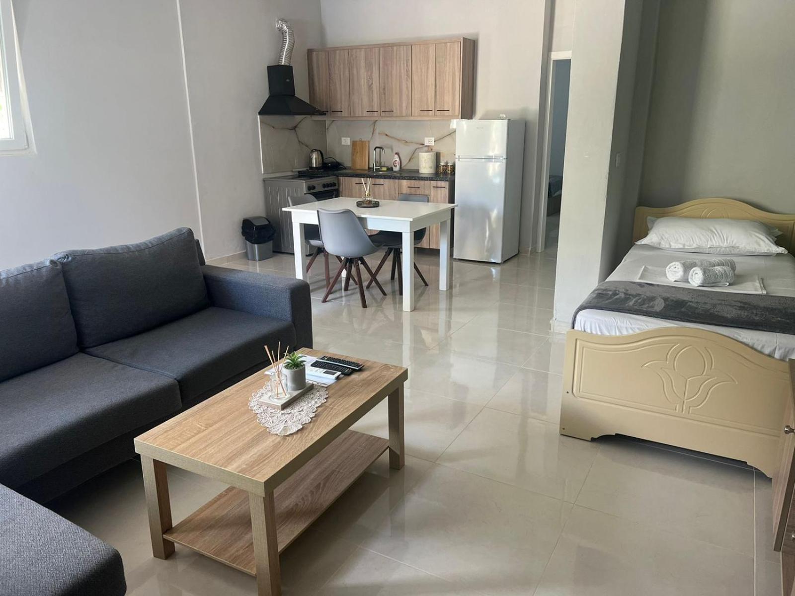 Twins Apartment Përmet Стая снимка