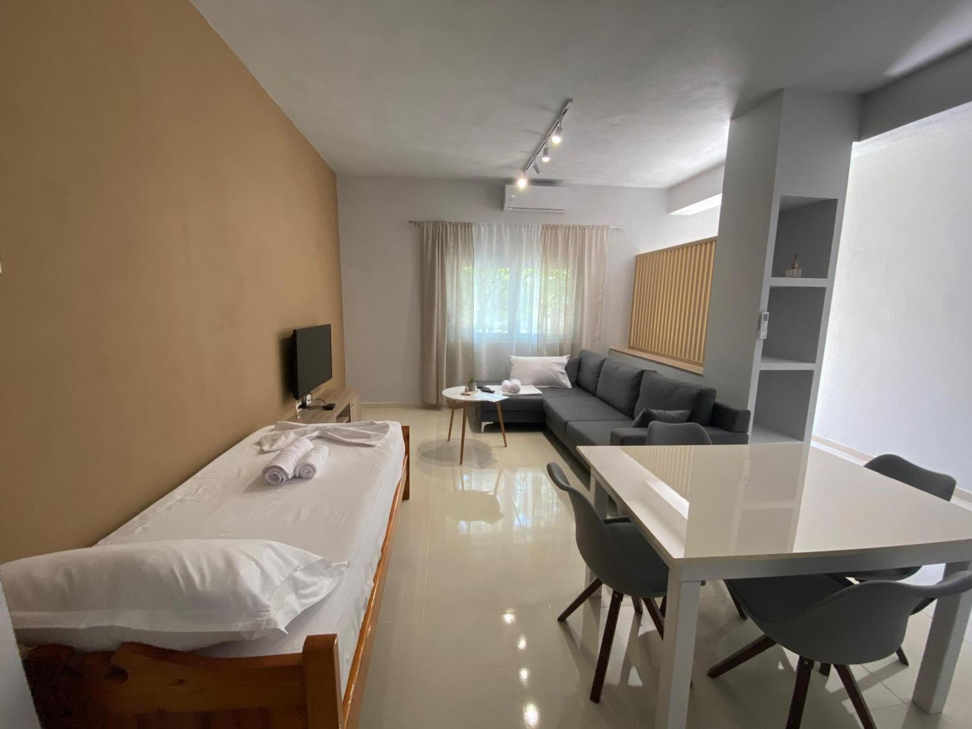 Twins Apartment Përmet Стая снимка